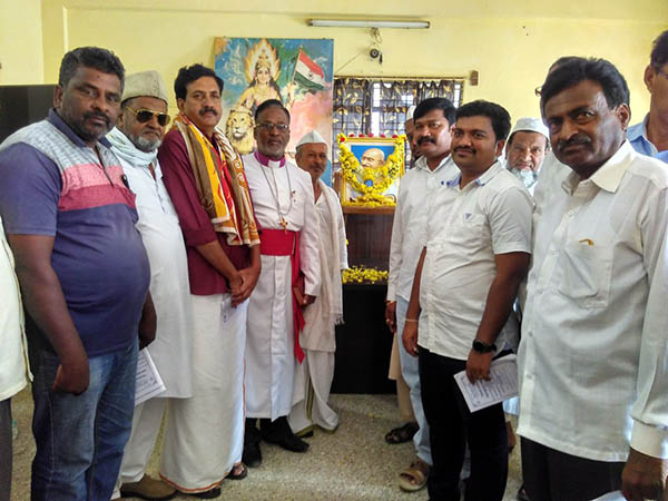 ಸರಳತೆ ಗಾಂಧೀಜಿಯವರ ದೊಡ್ಡ ಮೌಲ್ಯ: ವೈ.ಎಸ್.ವಿ. ದತ್ತ